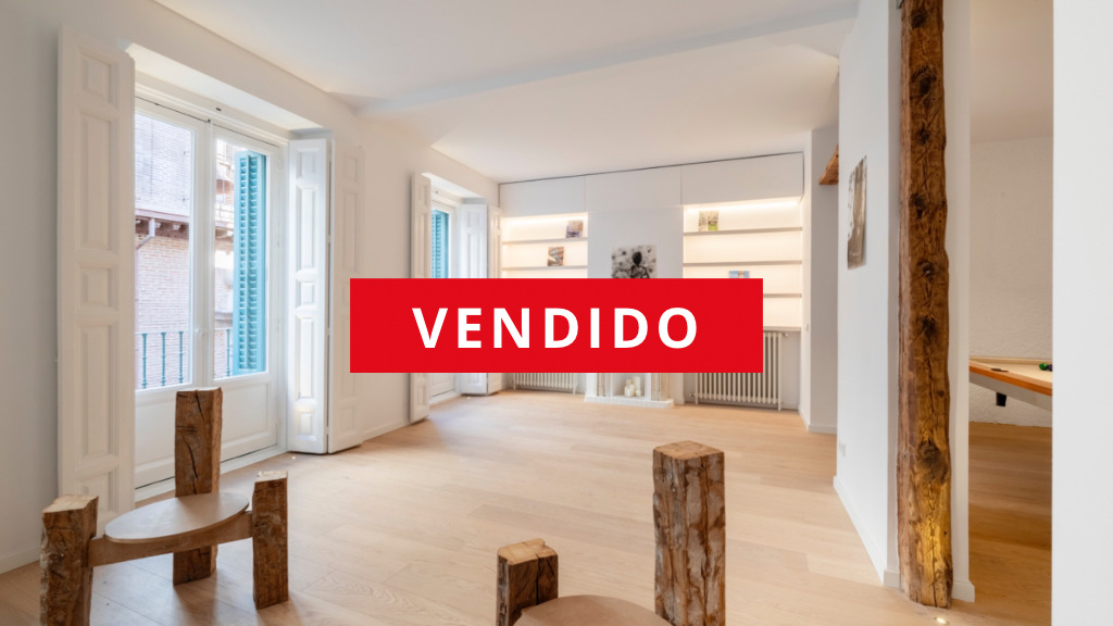 Piso Exterior con Balcones en Salamanca – Malasaña Piso Exterior con Balcones en Salamanca – Malasaña